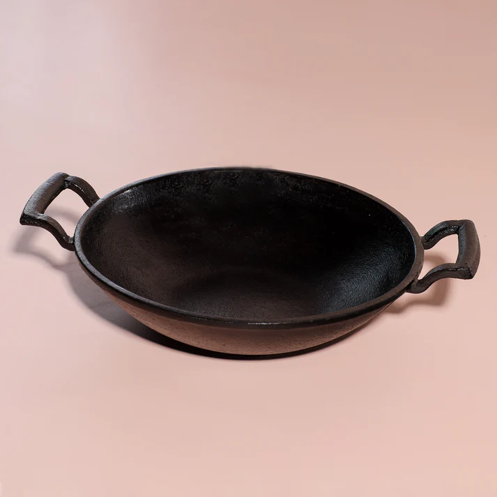 Cast Iron Wok-8-12-30-5285
