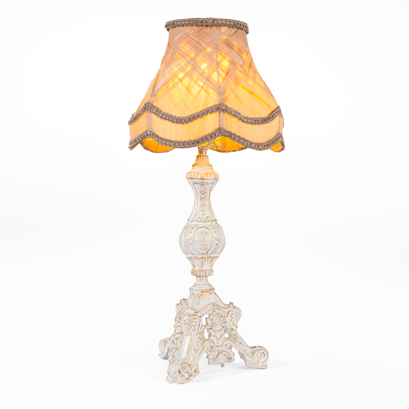 Lumora Table Lamp - Ta_Cl_002