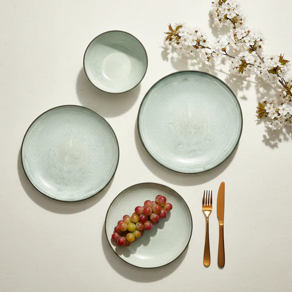 The Fog Dinner Set-2-17-24-9000