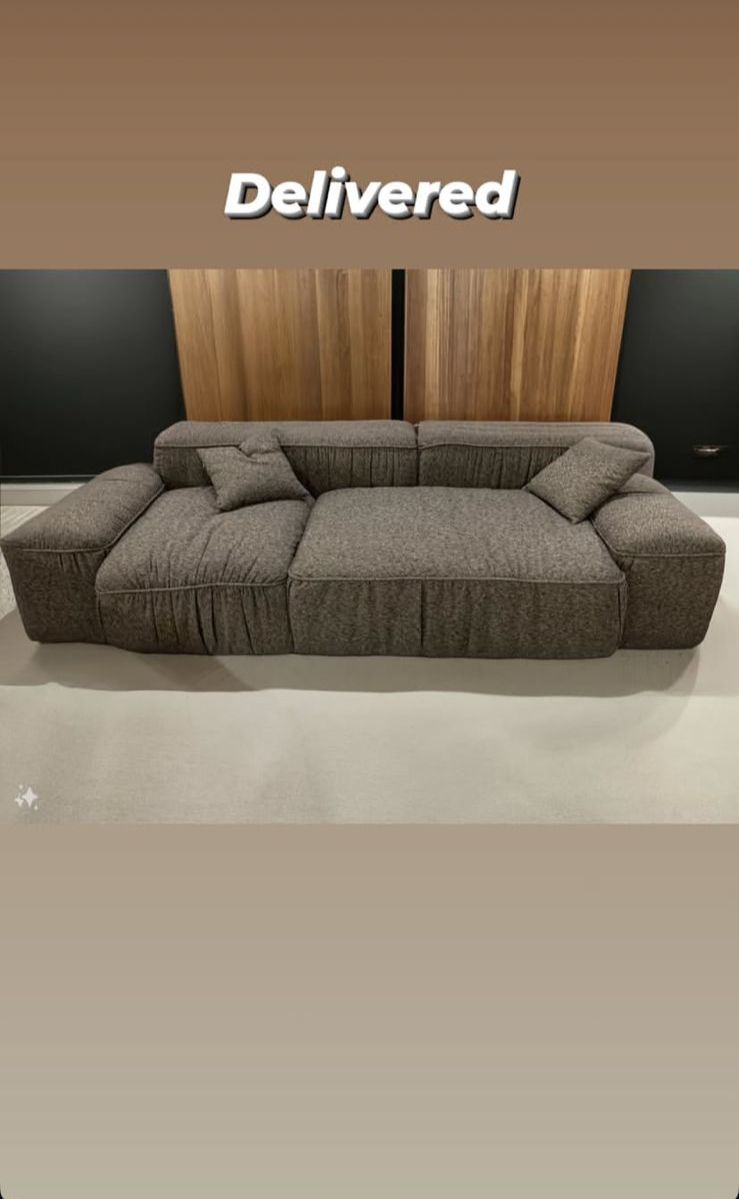 Eva Sofa-Hippo14