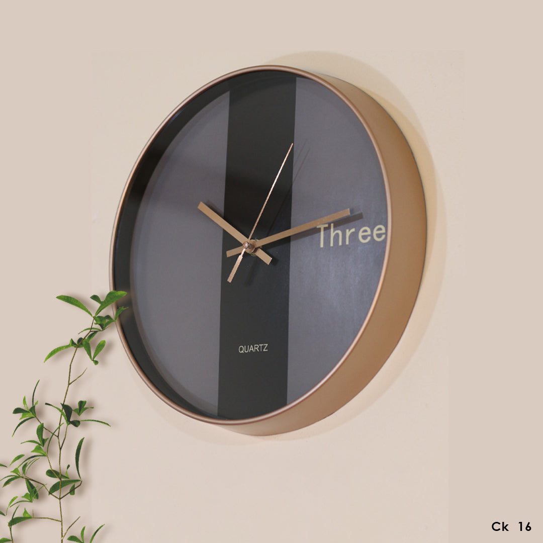 Jule Clock-ck16