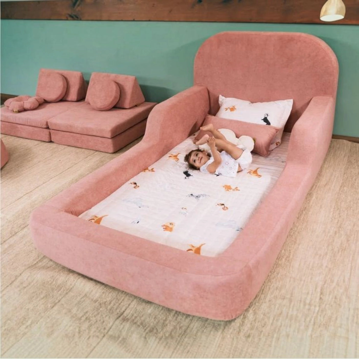 Liora Bed-Hippo297