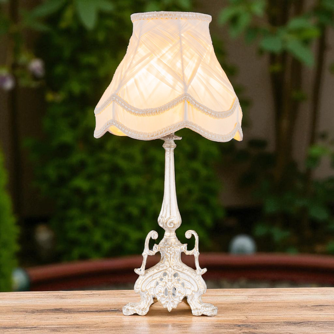 Radiora Table Lamp - Ta_Cl_013