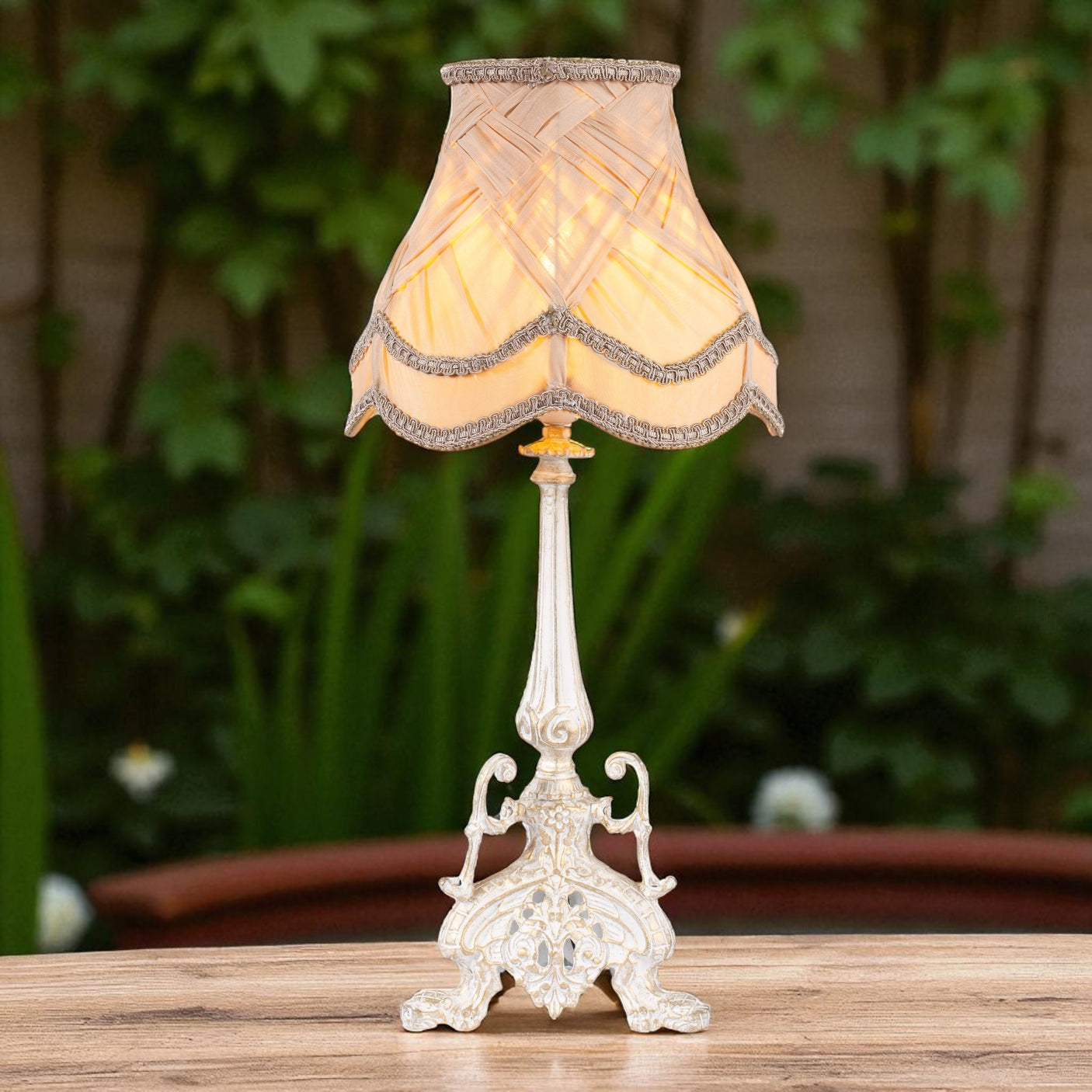 Glowin Table Lamp - Ta_Cl_015