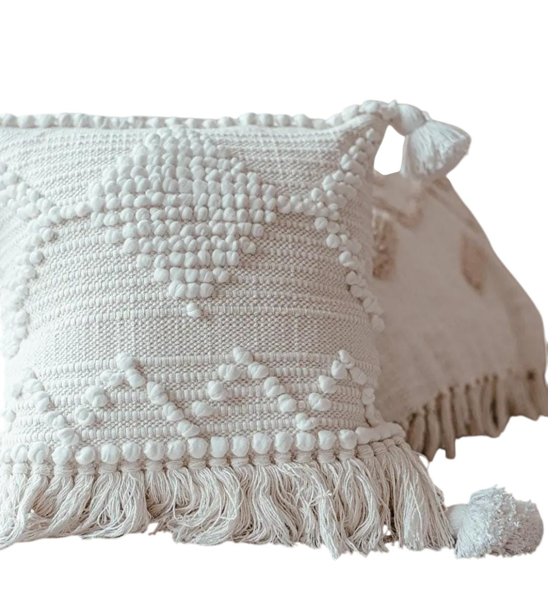 Ivmar Cushion - S423