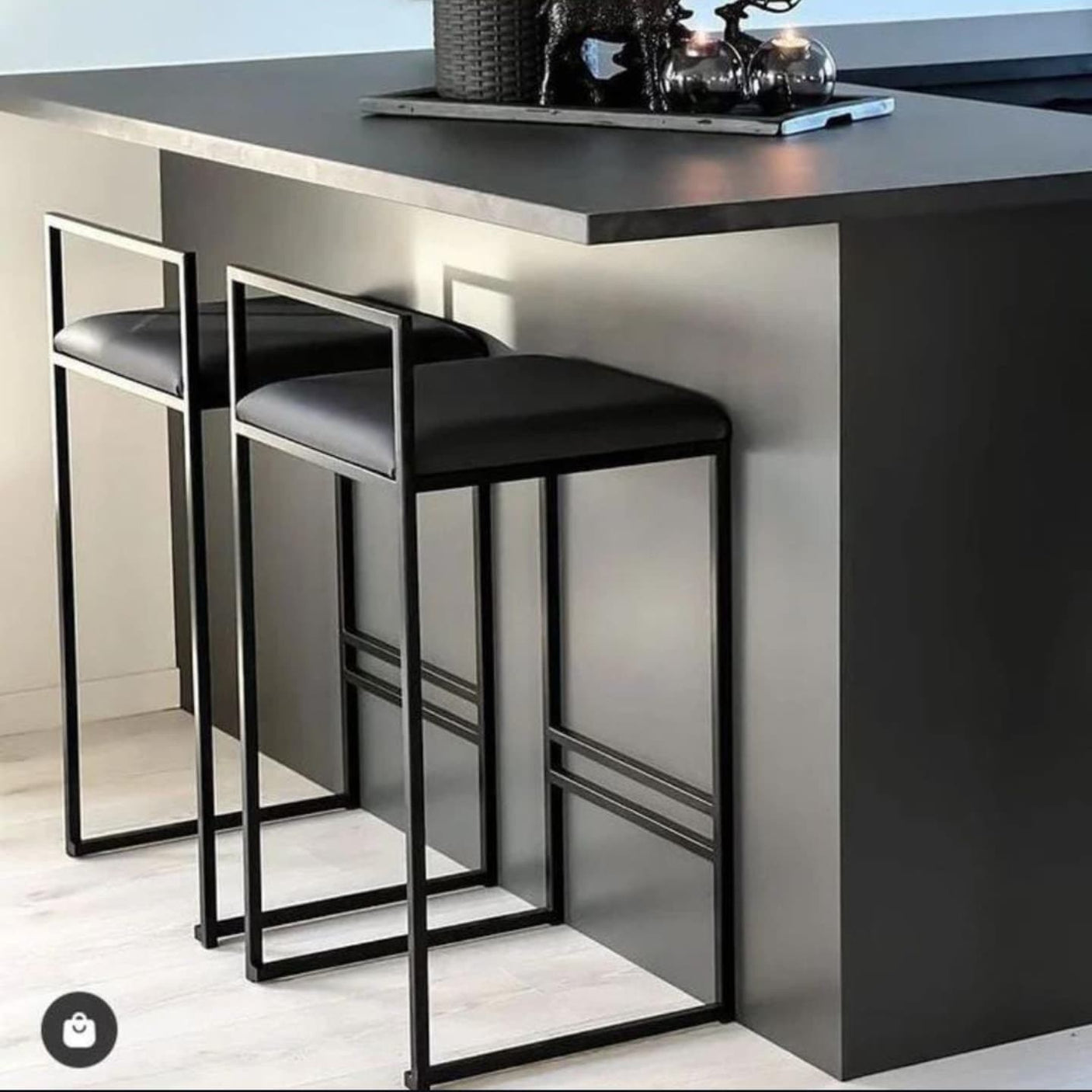 Diamo High chair-BAR001