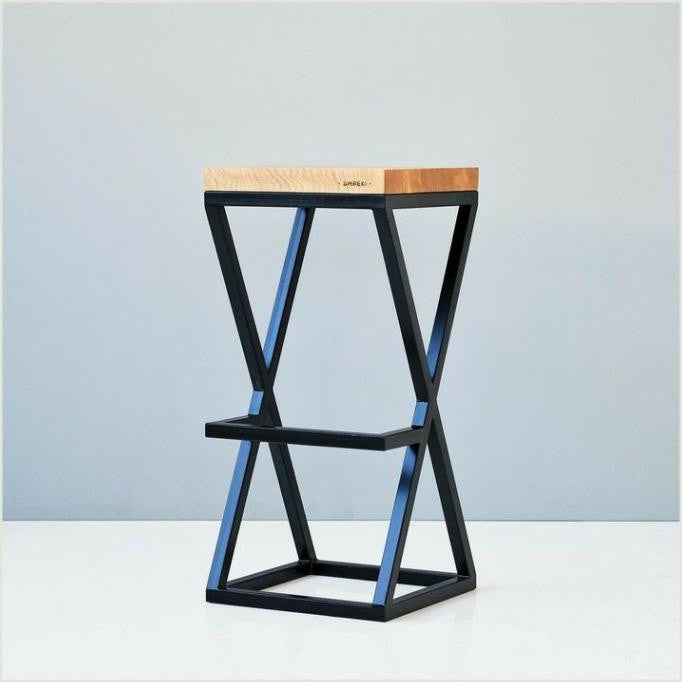Gold High Chair-BAR002