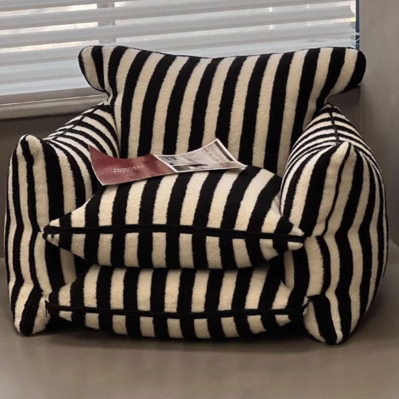 كرسي فيلتا بذراعين - هيبو 168