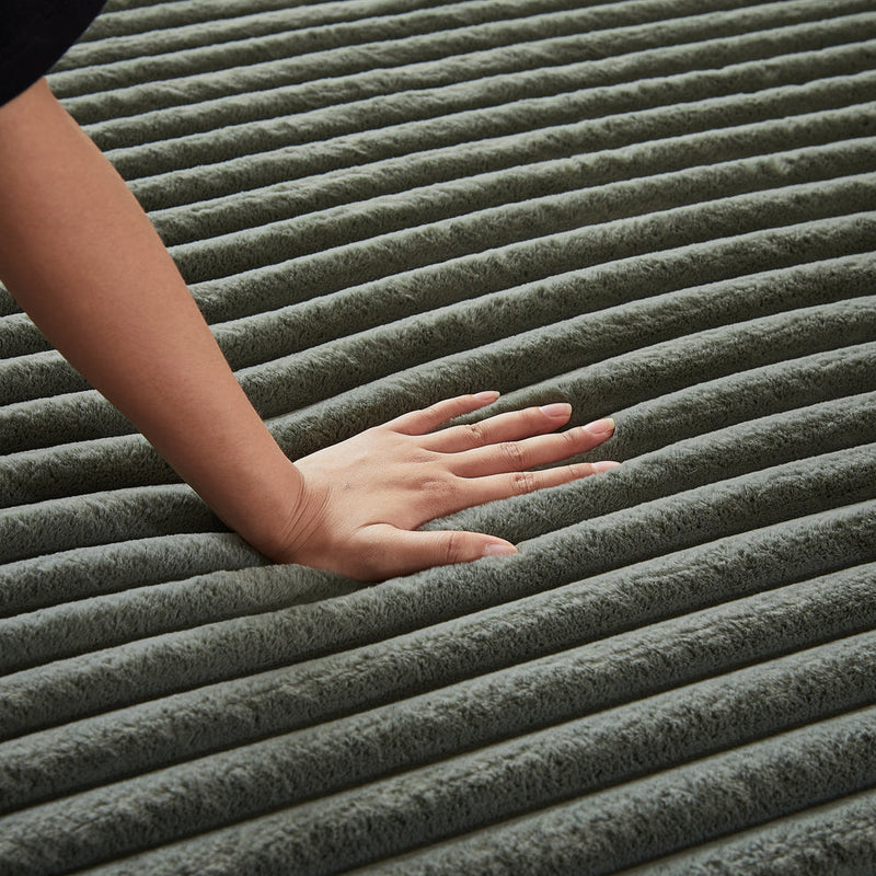 Ode chaise lounge-Hippo249