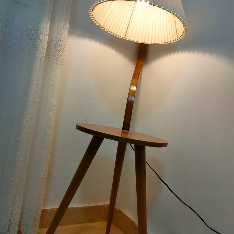 Felyra Table lamb_ET27