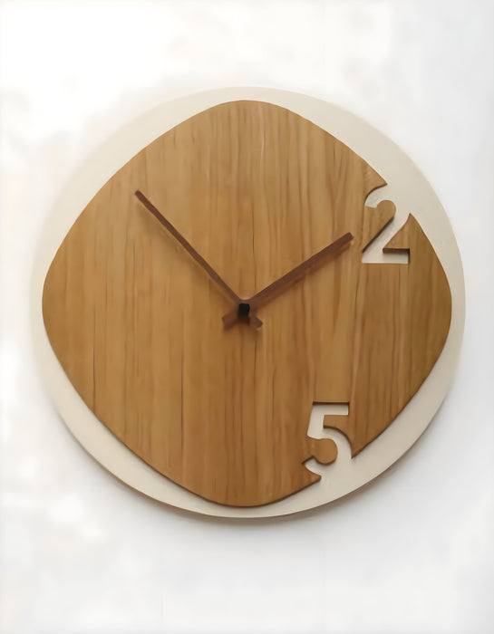 Easton Clock-C010