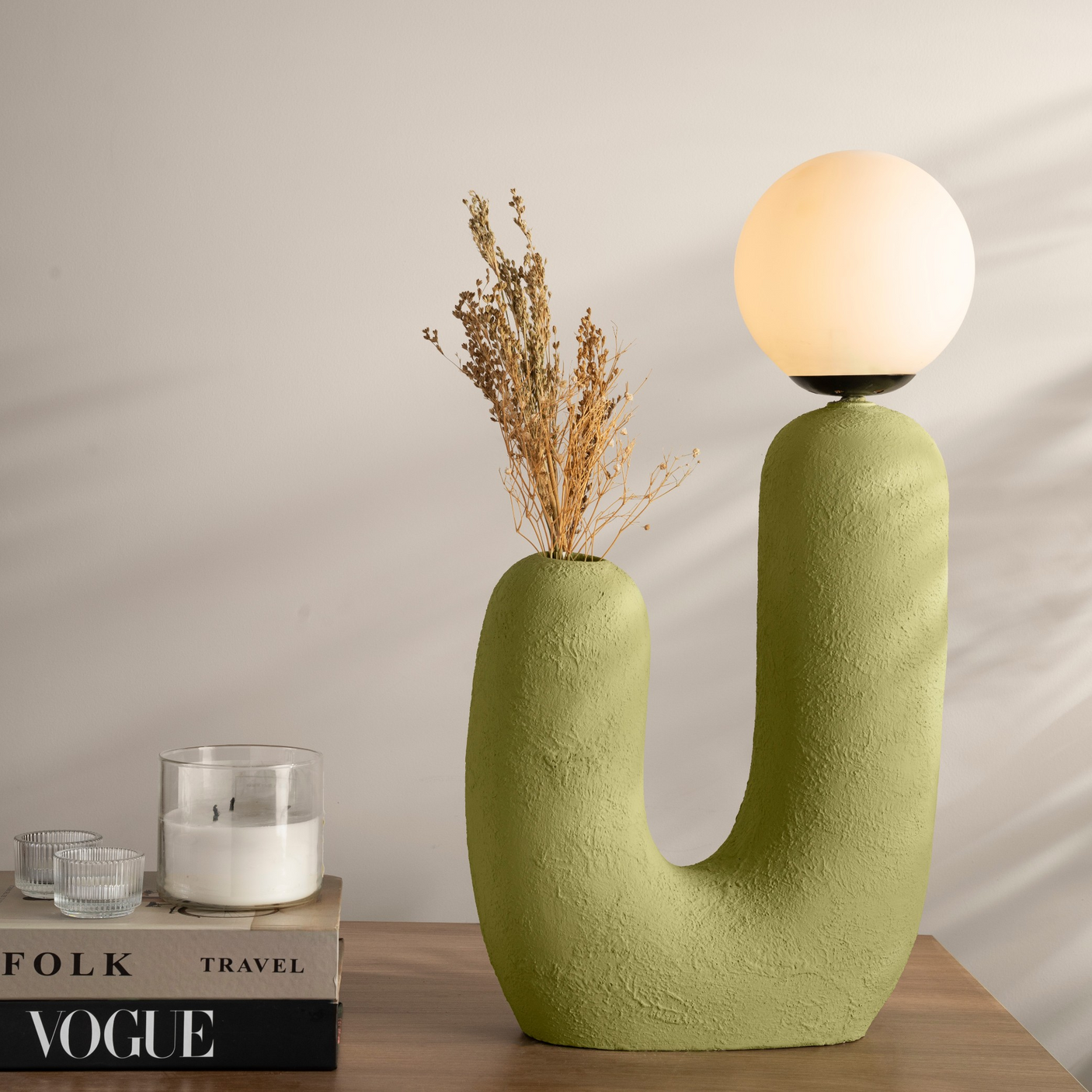 Grace Table Lamb_UK37