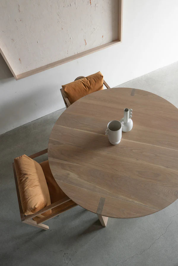 Evaa Dining Table-Hippo273