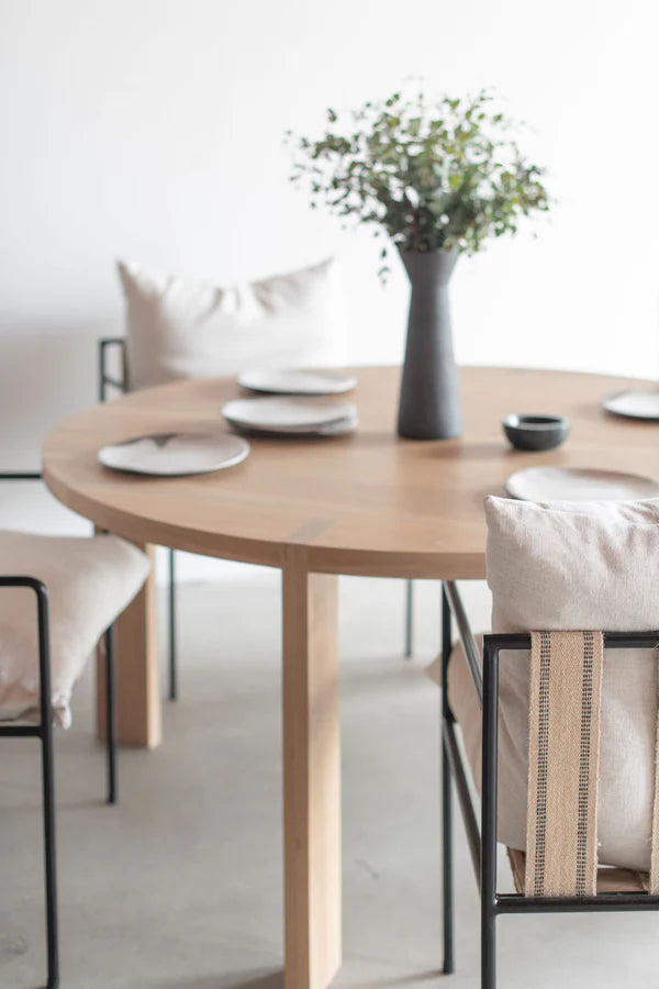 Evaa Dining Table-Hippo273