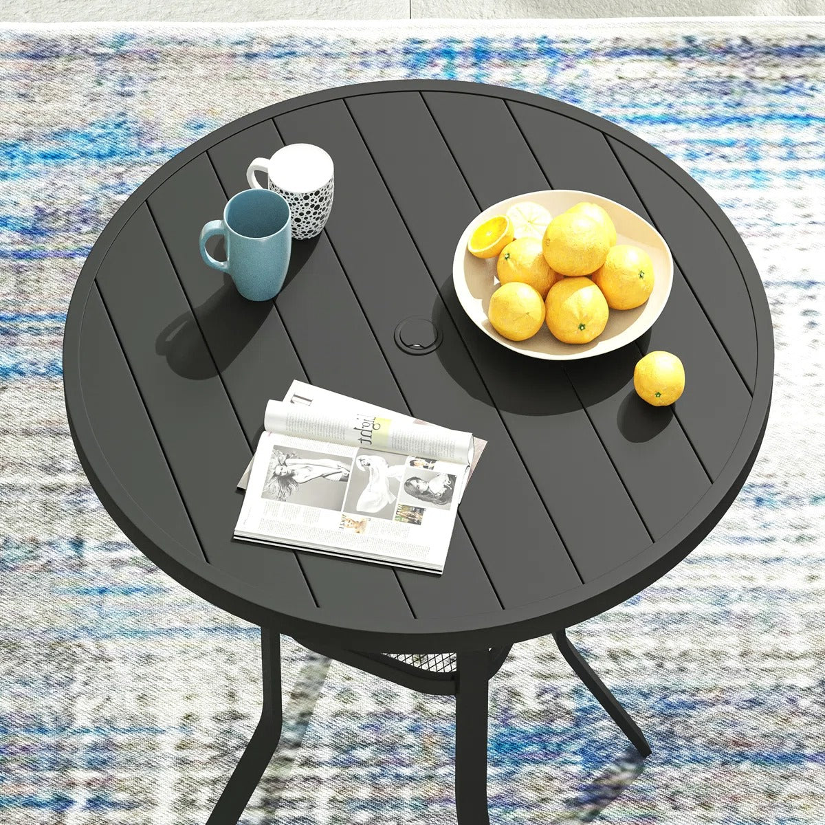 Round garden table_H 133