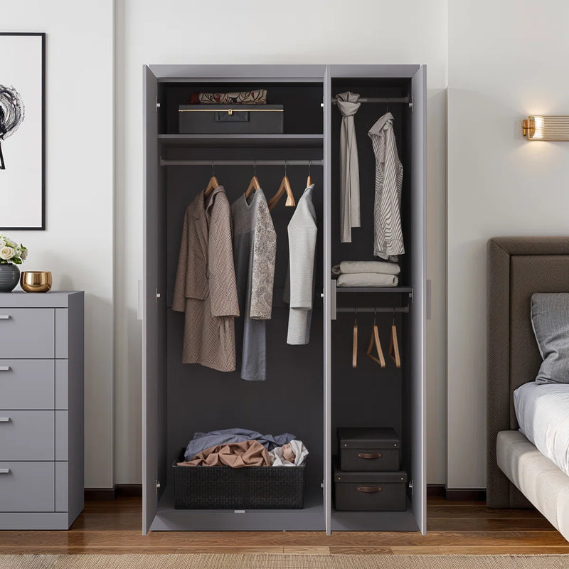 Leighana Wardrobe_Hippo310