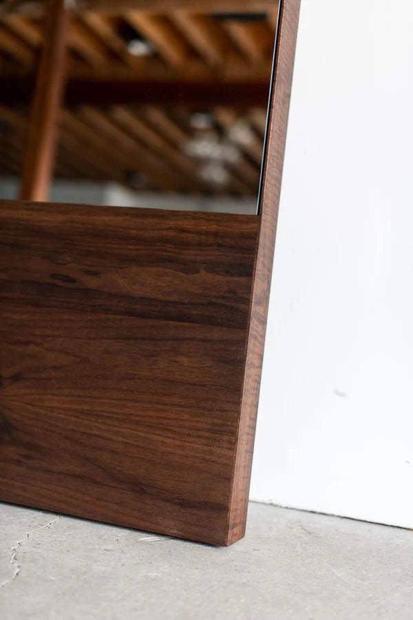 Karen Mirror-Hippo287