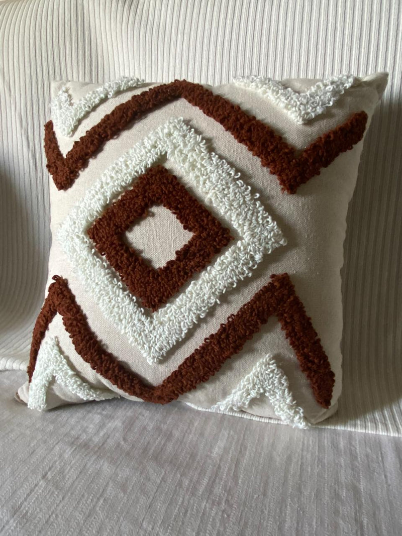 Punch needle pillow cover_AF38
