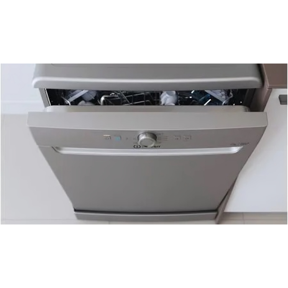 Indesit Freestanding Dishwasher, 14 Persons, Silver - DFE 1B19 S