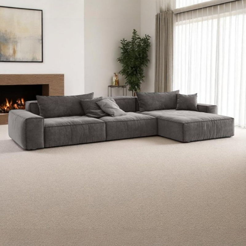 ركن تذكاري على شكل حرف L - b8b