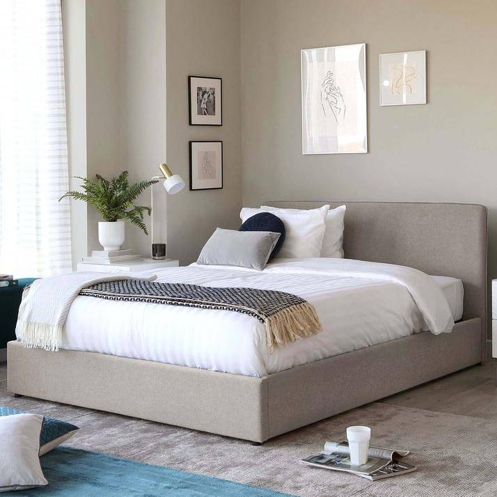 Clovia Bedroom Set-BUD7
