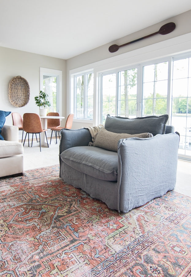 Troven Arm Chair-Hippo254