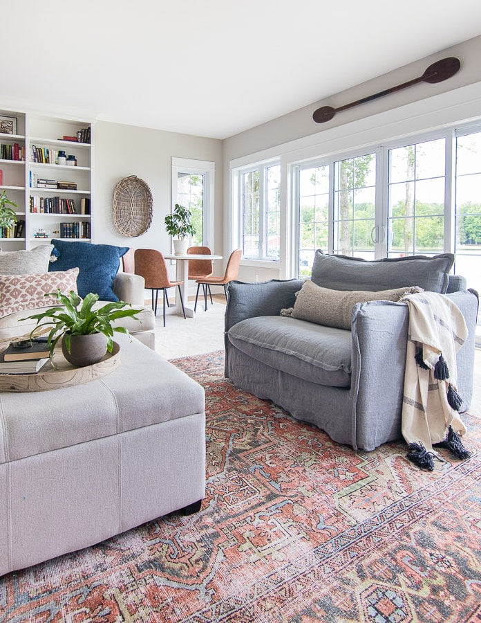 Troven Arm Chair-Hippo254