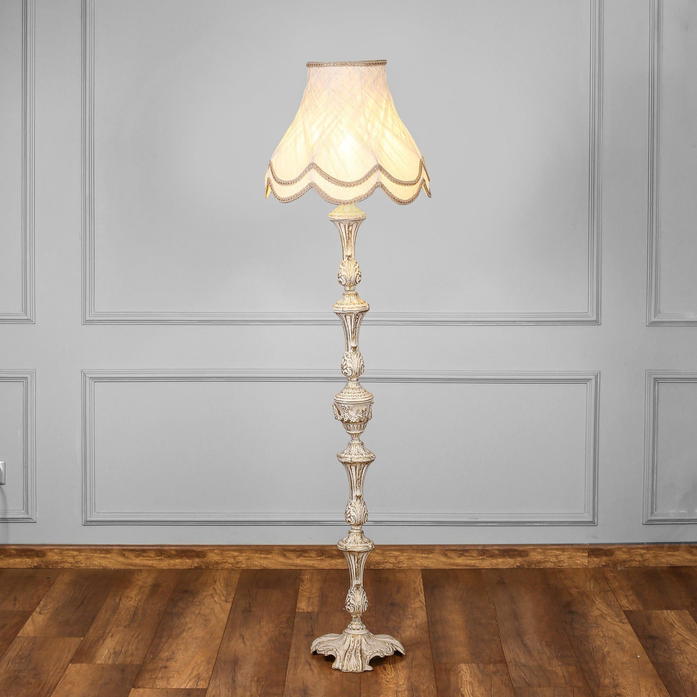 Shynor Floor Lamp - Fl_Cl_003