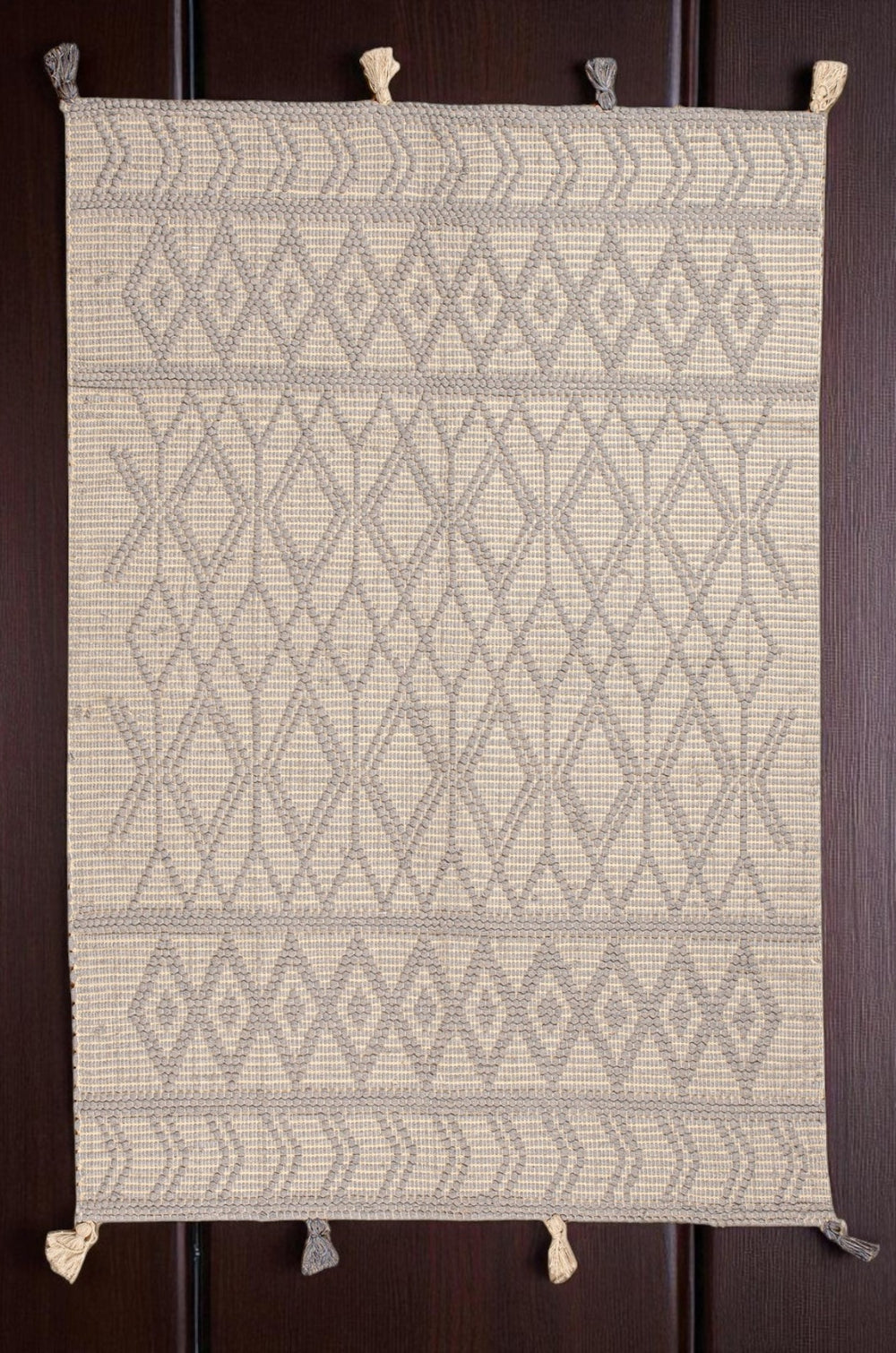 Fesyn Carpet- S382