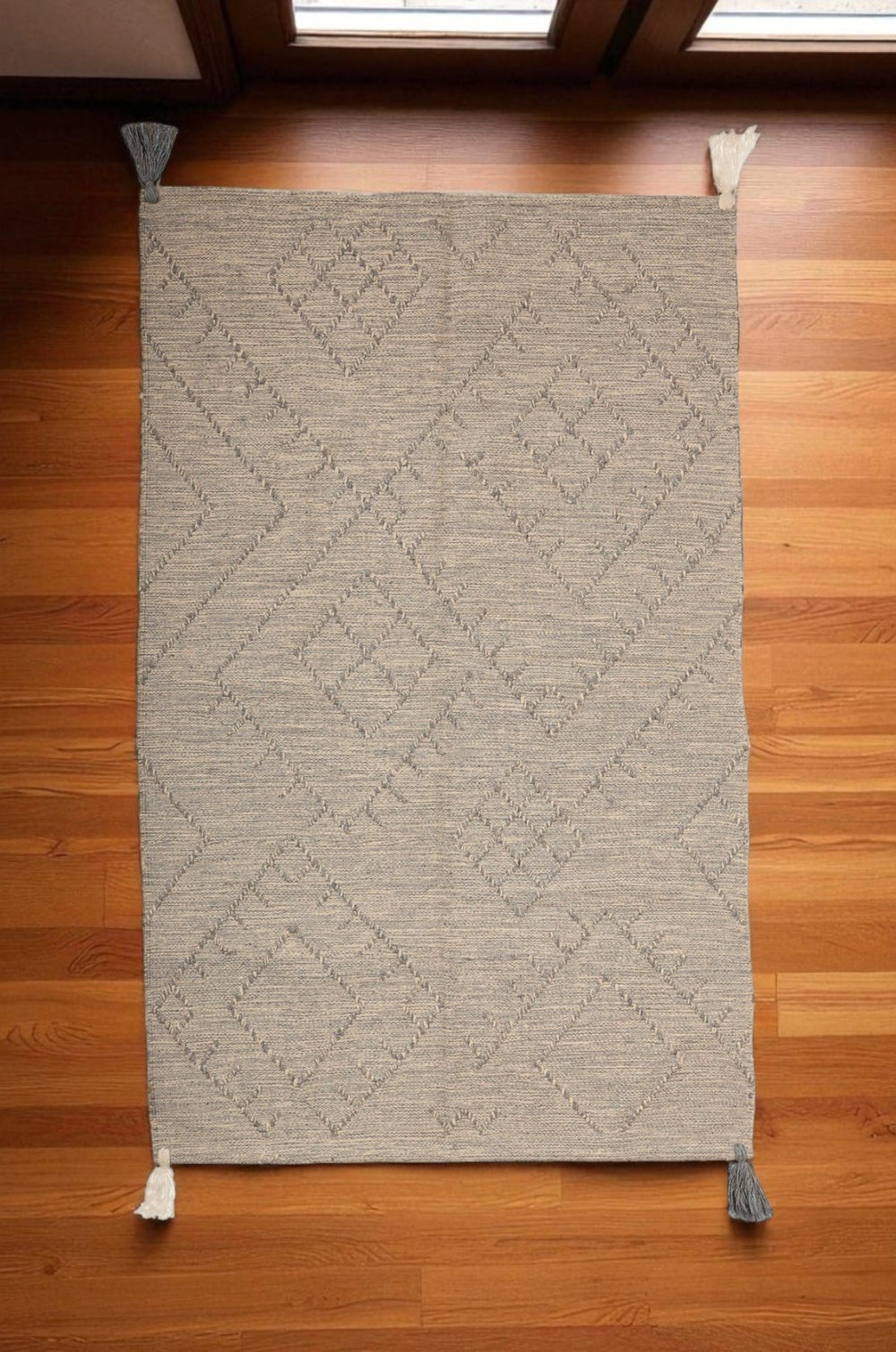 Fivro Carpet- S389