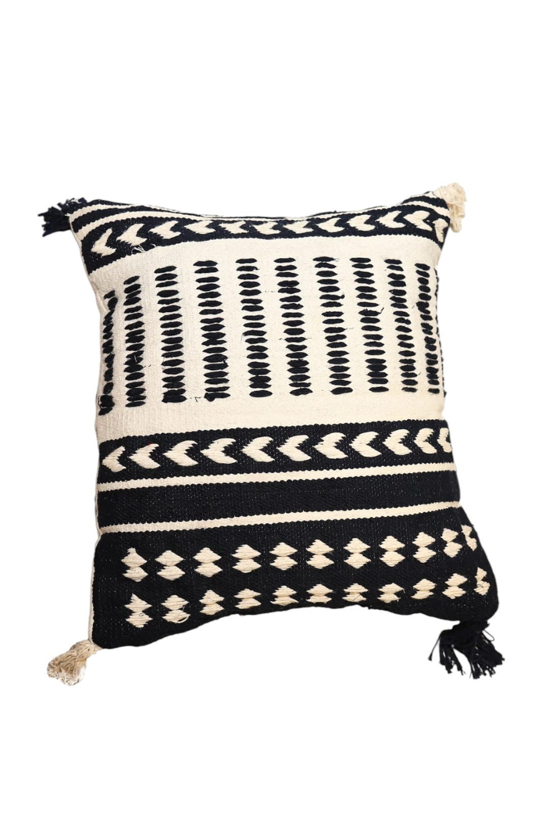 Ivdra Cushion - S429